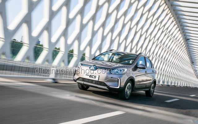 10万级家用车新风尚：续航超2100km成新标杆？
